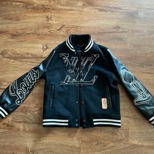 Louis Vuitton & NBA collaboration jacket. Very hard to get. 100% Authentic